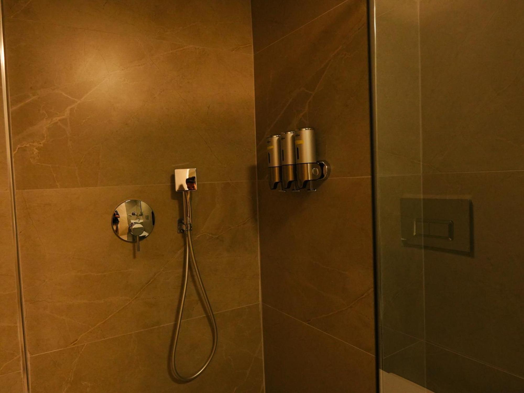 Bonnie City Hotel أنطاليا المظهر الخارجي الصورة